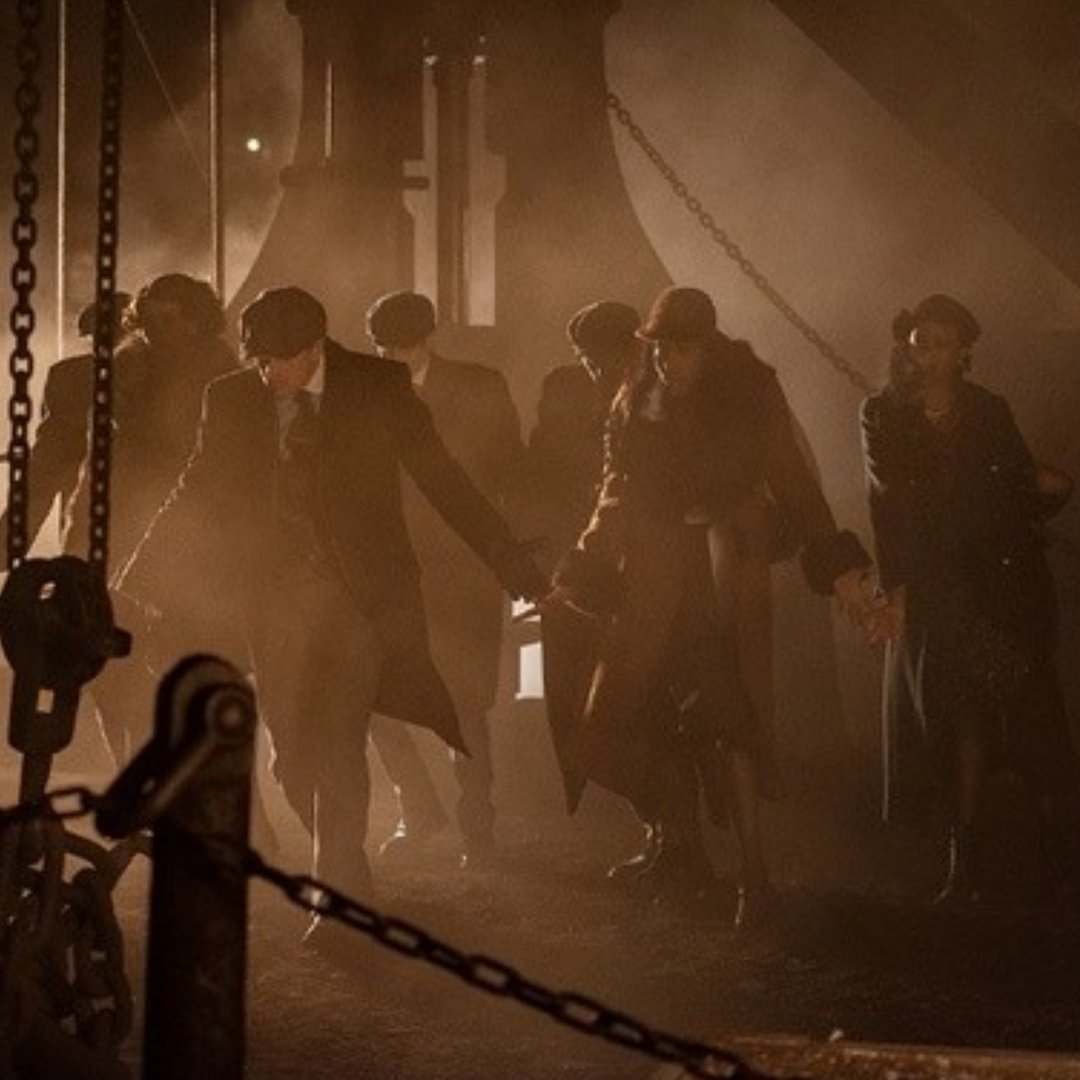 YourFirstClick's tweet photo. Enjoy tonight's episode of #PeakyBlinders ... Check out the dazzling #onstage show &amp; experience it like never before!

Get your tickets now by order of the Peaky Blinders!

🎟️ LINK IN BIO 🎟️

#shelby #tommyshelby #tickets #drama #theatre #dance #bbcone #entertainment #tomhardy https://t.co/jbOLQiQLyg