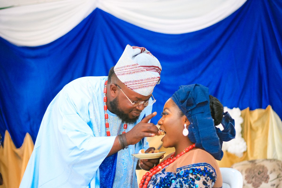 wizdom_jonathan's tweet image. Tomorrow is Monday, as you are taking #davidoreview take time and review my work too,
So you can tell me If i can make it to #NigerianIdol and let me know, am I clear or #DoWeHaveAProblem 
Your memories plug 😊