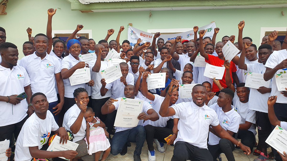 Bayefgh's tweet photo. Climax of the Bakpa #AgriSeminar with a Graduation Ceremony.  @moysgovgh @VoltaRegion @ConnectSDGs Empowering Youth In Agriculture, Changing Lives https://t.co/xhi5hDEC0d