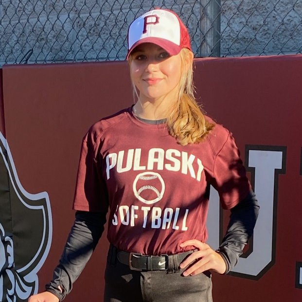 TN Mojo 07-Knight welcomes Avery Davis to our #MojoFamily.  Avery is a speedy utility player that adds a lot of pop to our lineup.  

Avery is from Somerset, KY. Her parents are Olin &amp; Stephanie Davis.  Look forward to seeing her on the field!

#MojoKnight #YouAreTheAnswer