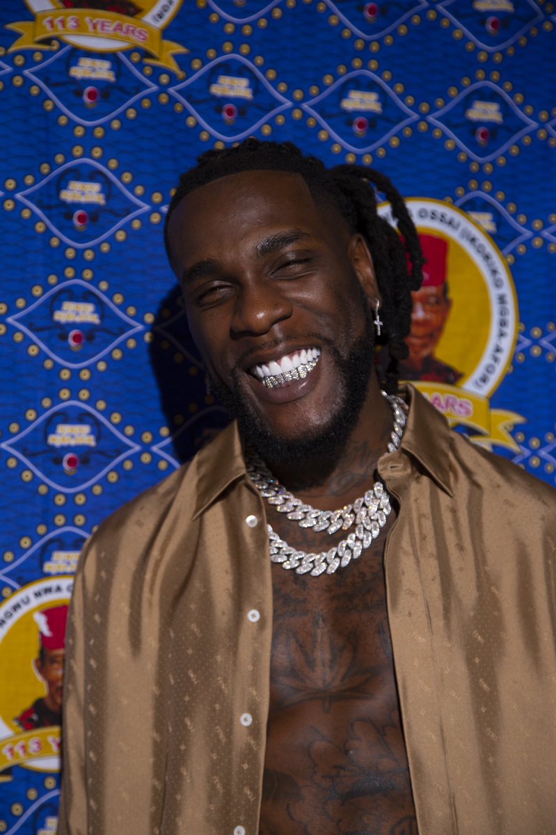 Bokulity's tweet image. ❤️ for Davido 🐸

 🔄 for wizkid 🦅

🗨️ for Burna 🦍

#davidoreview #DoWeHaveAProblem
Wizkid and Davido | Abigail | Giroud | Tomorrow is Monday | Maraji | ororo