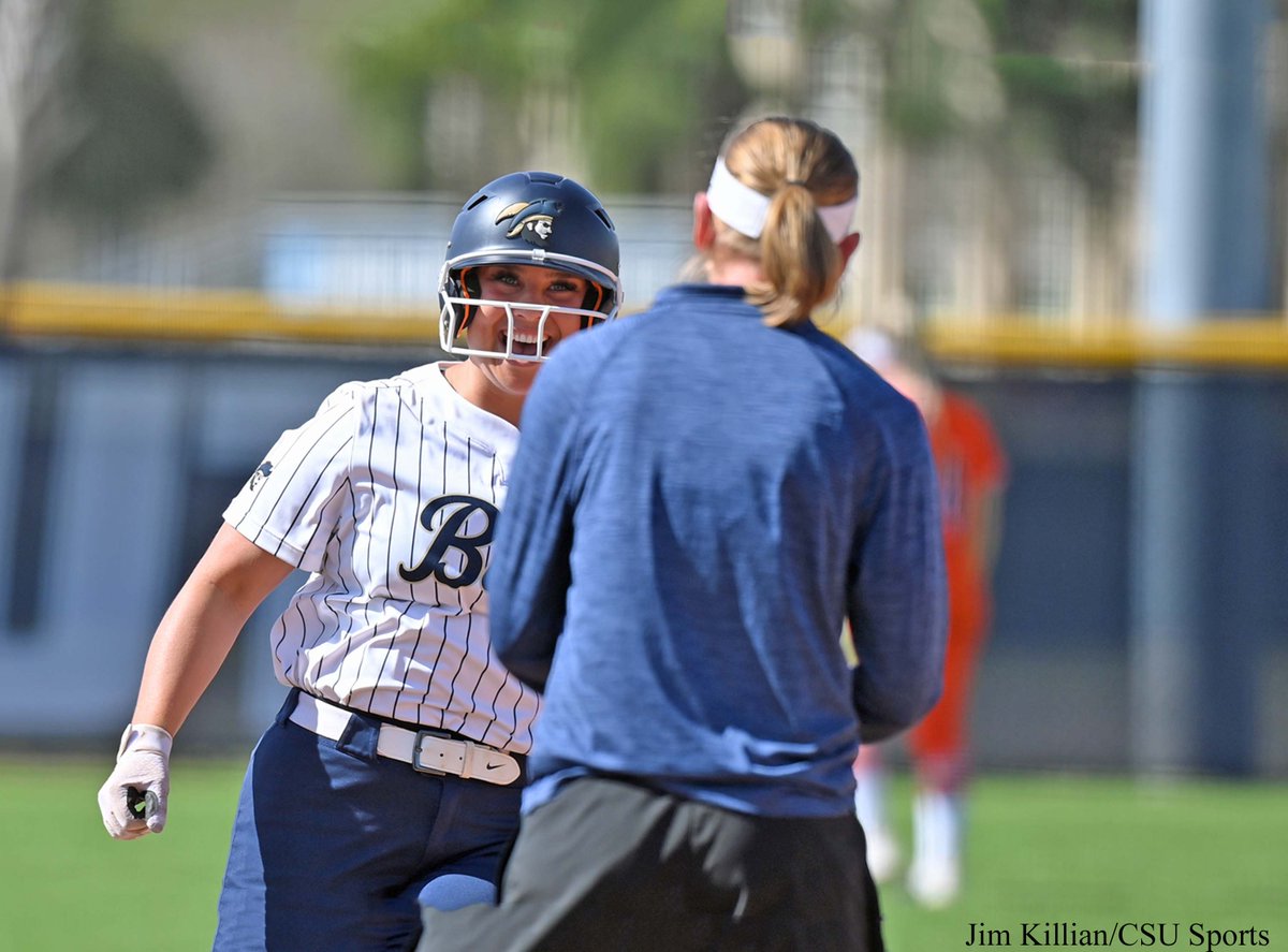 Nikon_Jim's tweet photo. @CSUBucsSoftball completes the sweep of Mercer with a 2 RBI shot over the right-center fence in the bottom of the 6th by @SeaennaSatcher backed by lights-out pitching and a strong defensive effort. https://t.co/uOeIh28gI6