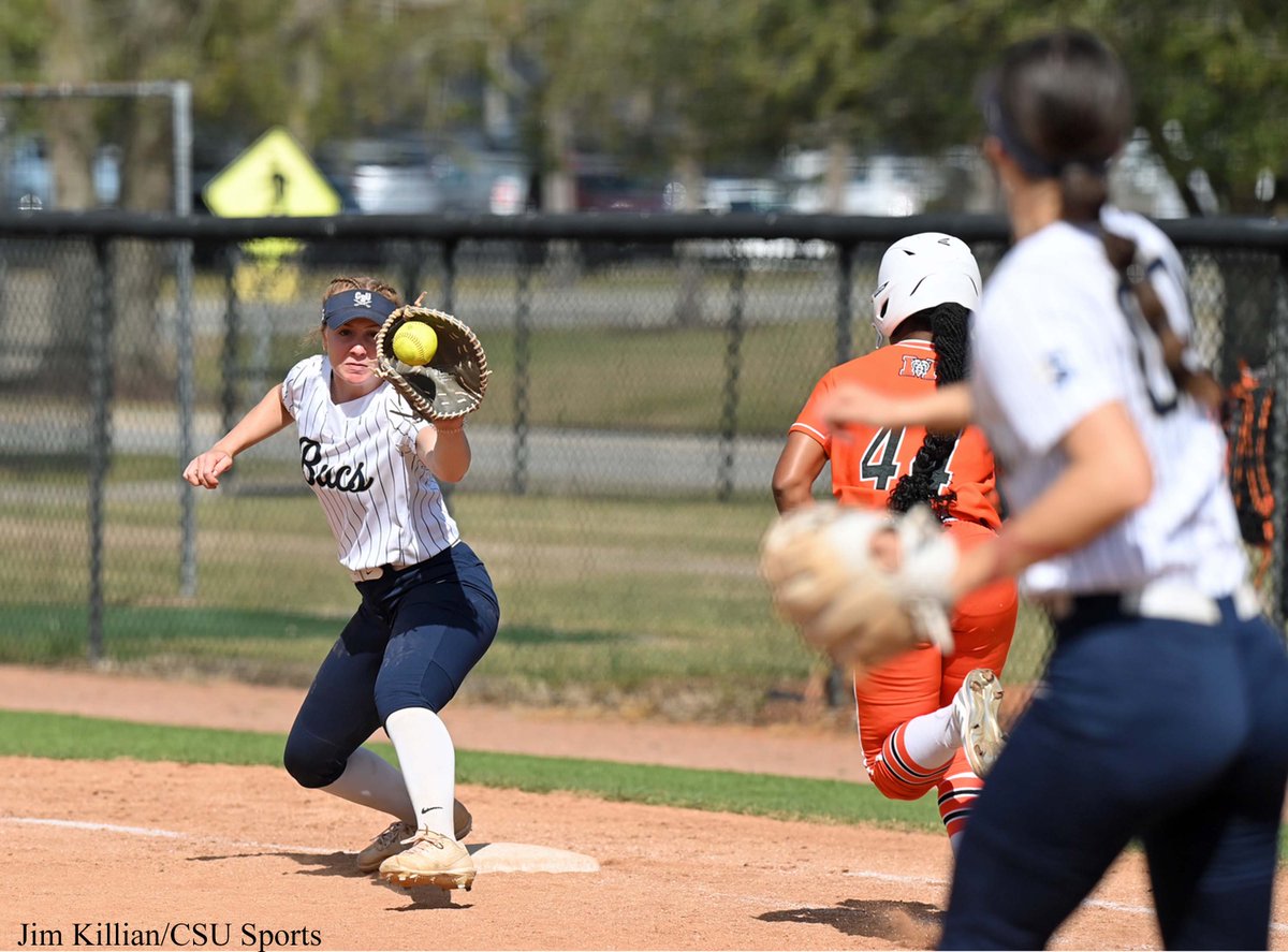 Nikon_Jim's tweet photo. @CSUBucsSoftball completes the sweep of Mercer with a 2 RBI shot over the right-center fence in the bottom of the 6th by @SeaennaSatcher backed by lights-out pitching and a strong defensive effort. https://t.co/uOeIh28gI6