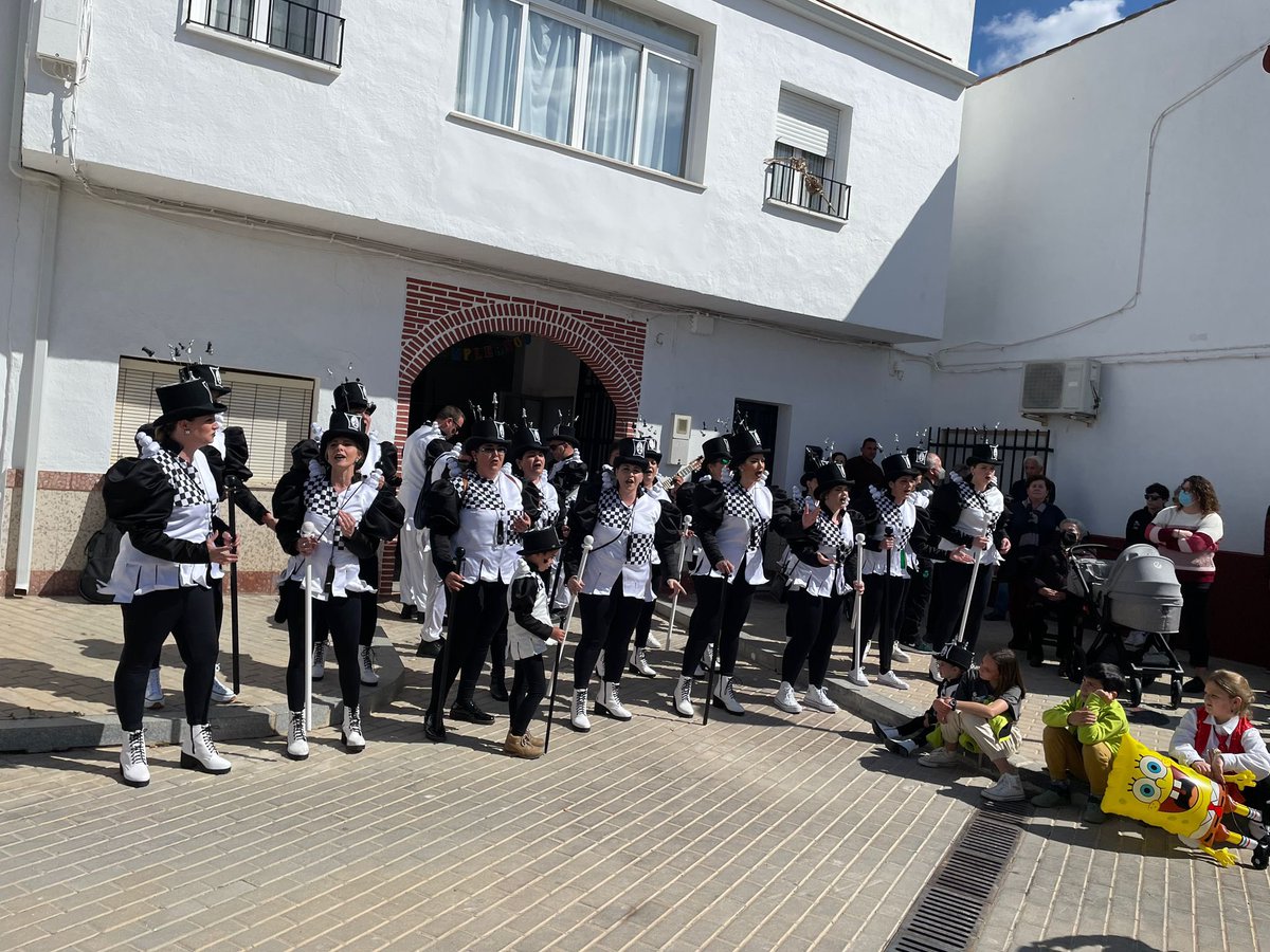 comparsacmplls's tweet photo. Gracias Campillos por un fin de semana de ensueño. 

Viva el carnaval 🎭 https://t.co/UfNH94uTyU