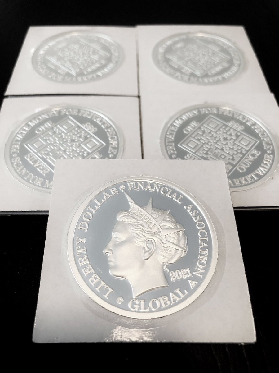 liberty_lyss's tweet photo. For you OG apes- The Liberty Dollar is back! $2 over spot isn’t too shabby. I picked up these 2021 Silver Liberties with the new QR code design that reads a live spot price.
#silver #silversqueeze #endthefed #libertydollar #silverliberty #norfed https://t.co/D8ndDF06Ec