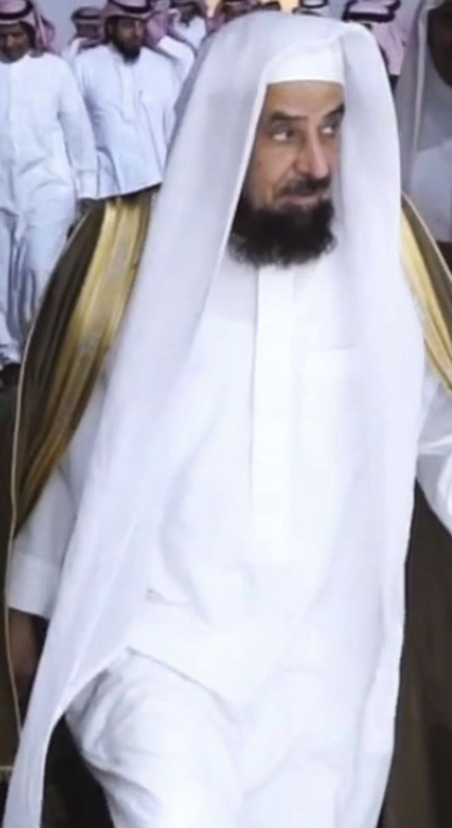 azizh88's tweet photo. كني كسير عيب الجبار ساقه 💔 https://t.co/EHlM6c9DNG