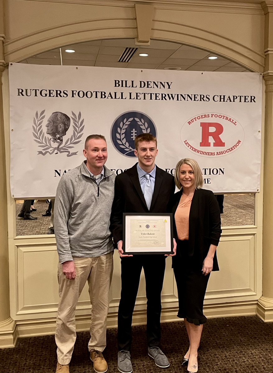 Congrats to Tyler Balant and his family. South Plainfield’s recipient of the Bill Denny/Rutgers Football Letterwinners Chapter National Football/ College Hall of Fame <a href="/SoPlfdAthletics/">TigerStyle Athletics</a> <a href="/BaseballSPHS/">SPTigerBaseball</a> <a href="/SPTigerStyle/">South Wrestling</a>