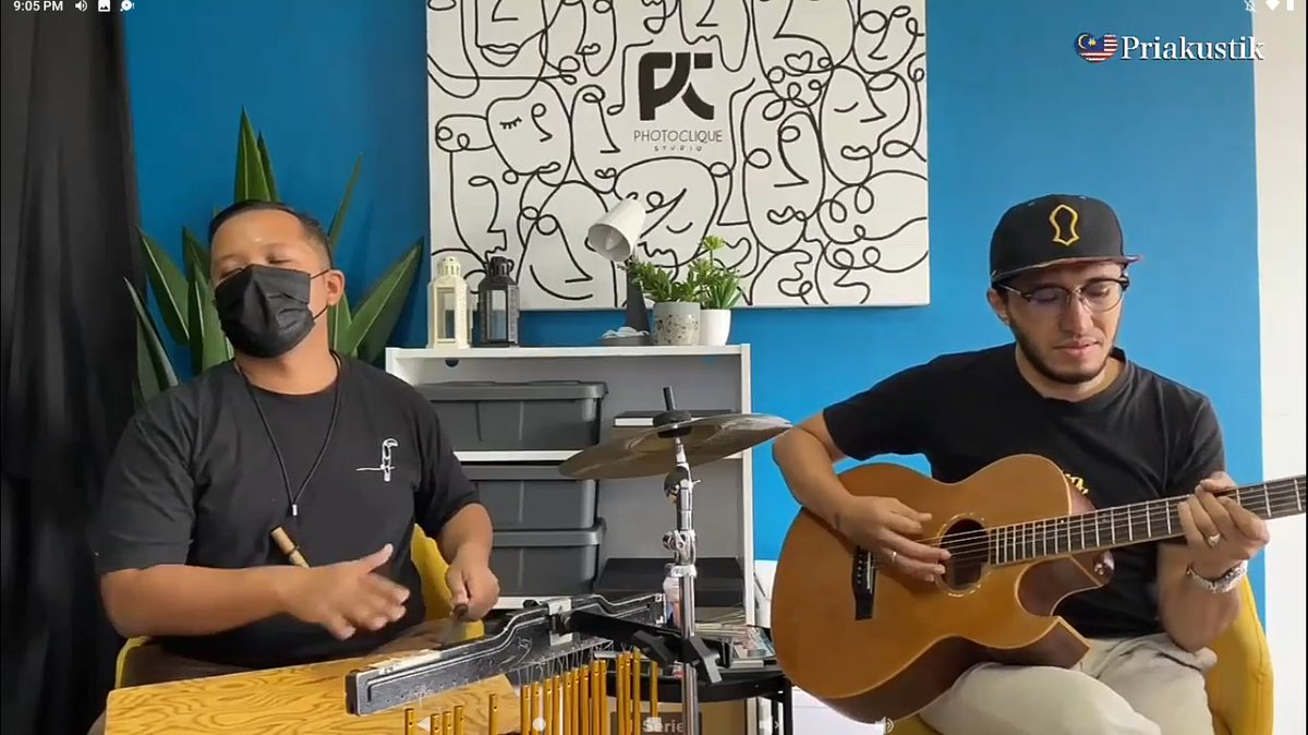 paupoljr's tweet photo. More Sunday stageit with @Priakustik https://t.co/zcyrdtBseM