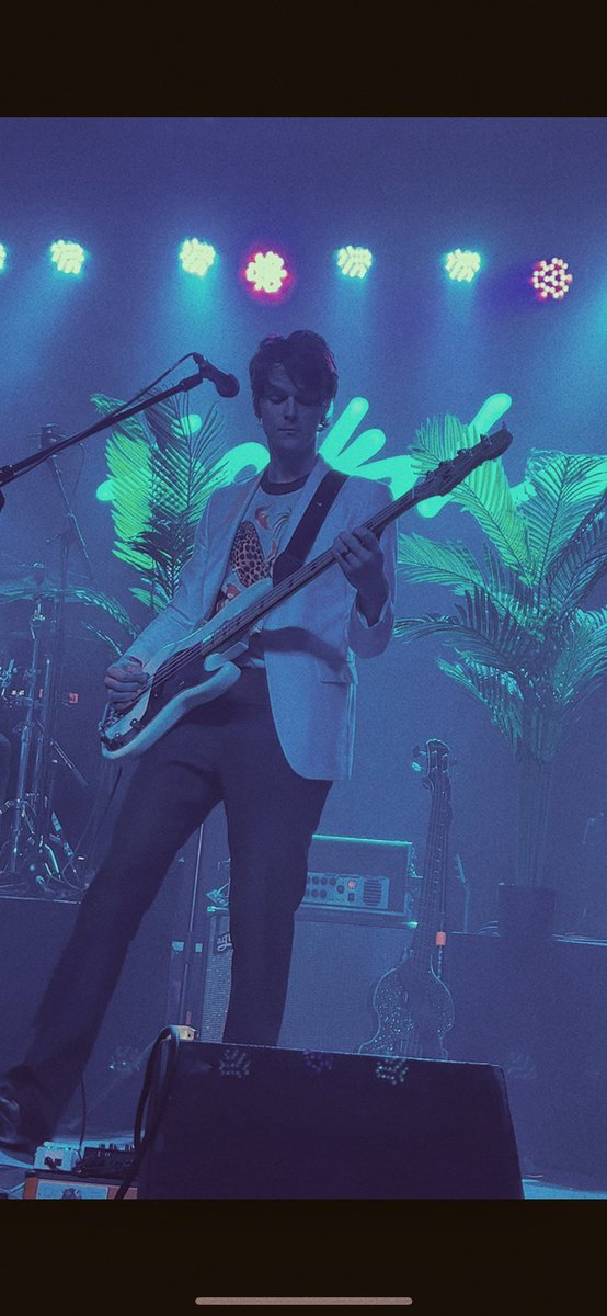 TreeWeekes's tweet image. I miss ✨him✨#THOUGHTREFORM