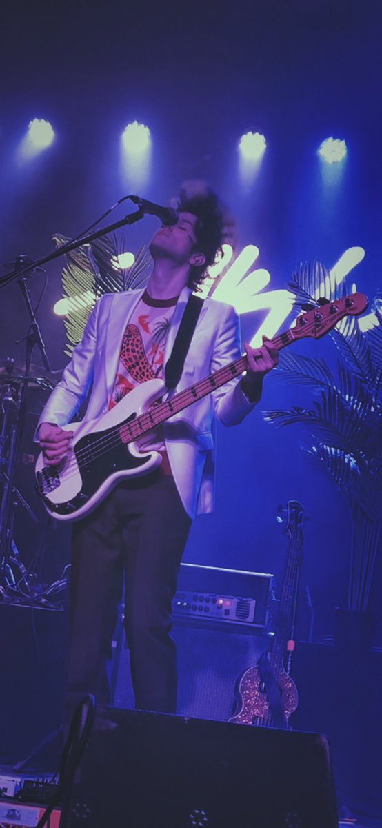 TreeWeekes's tweet image. I miss ✨him✨#THOUGHTREFORM