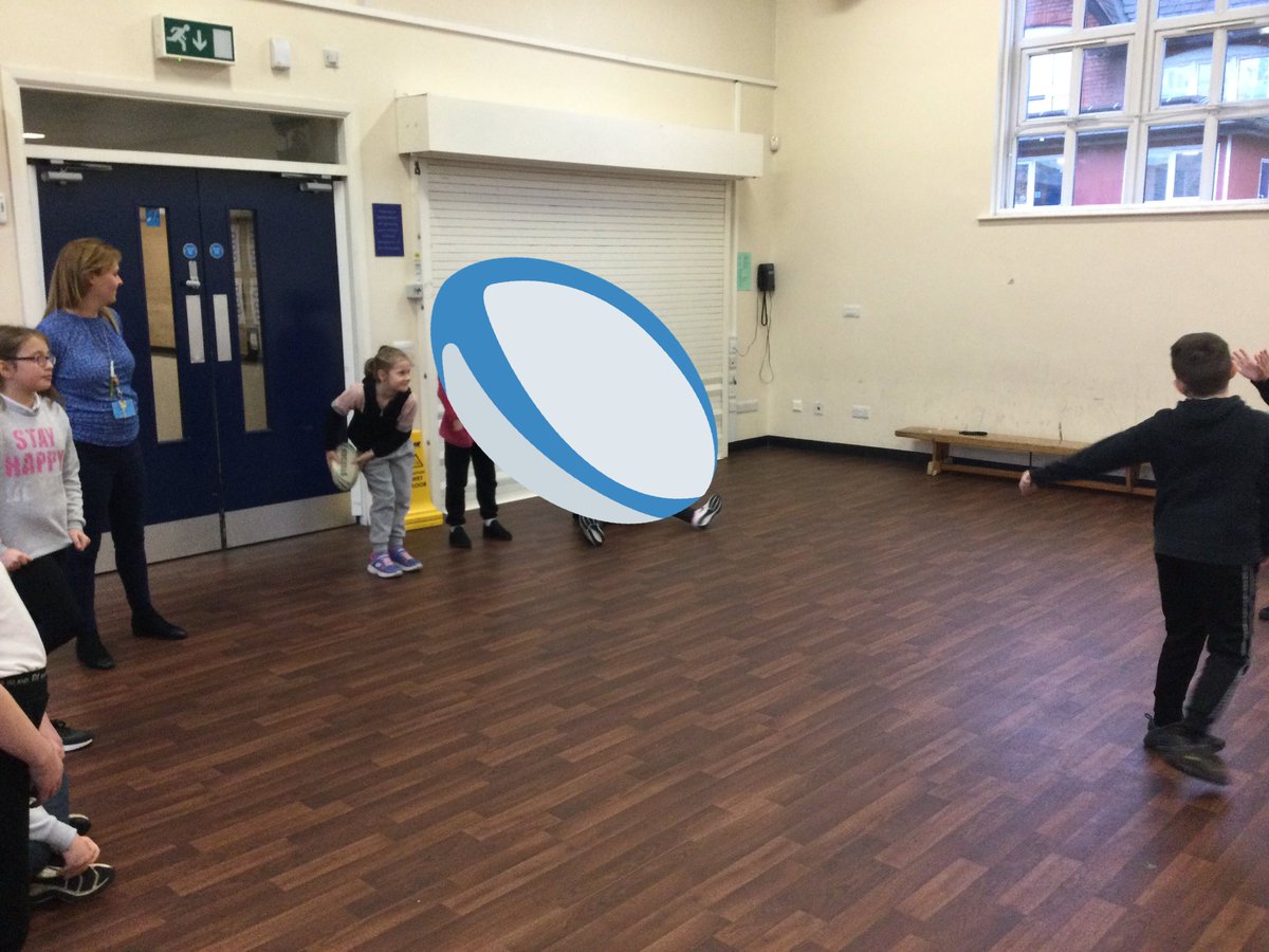 LSTMrsVose's tweet photo. We have enjoyed learning lots of tag rugby skills, especially with the help of our class rugby players! #STPSpe https://t.co/FNlDLDQnNi