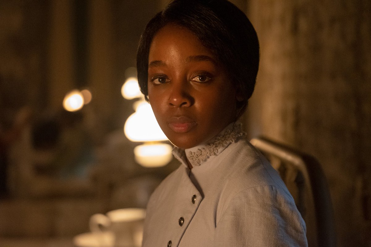 THR's tweet photo. The Spirit Award for best female performance in a new scripted series goes to Thuso Mbedu for #TheUndergroundRailroad 
 
See more winners: https://t.co/Gfsjfeox2Q https://t.co/2ZCoUsPugV