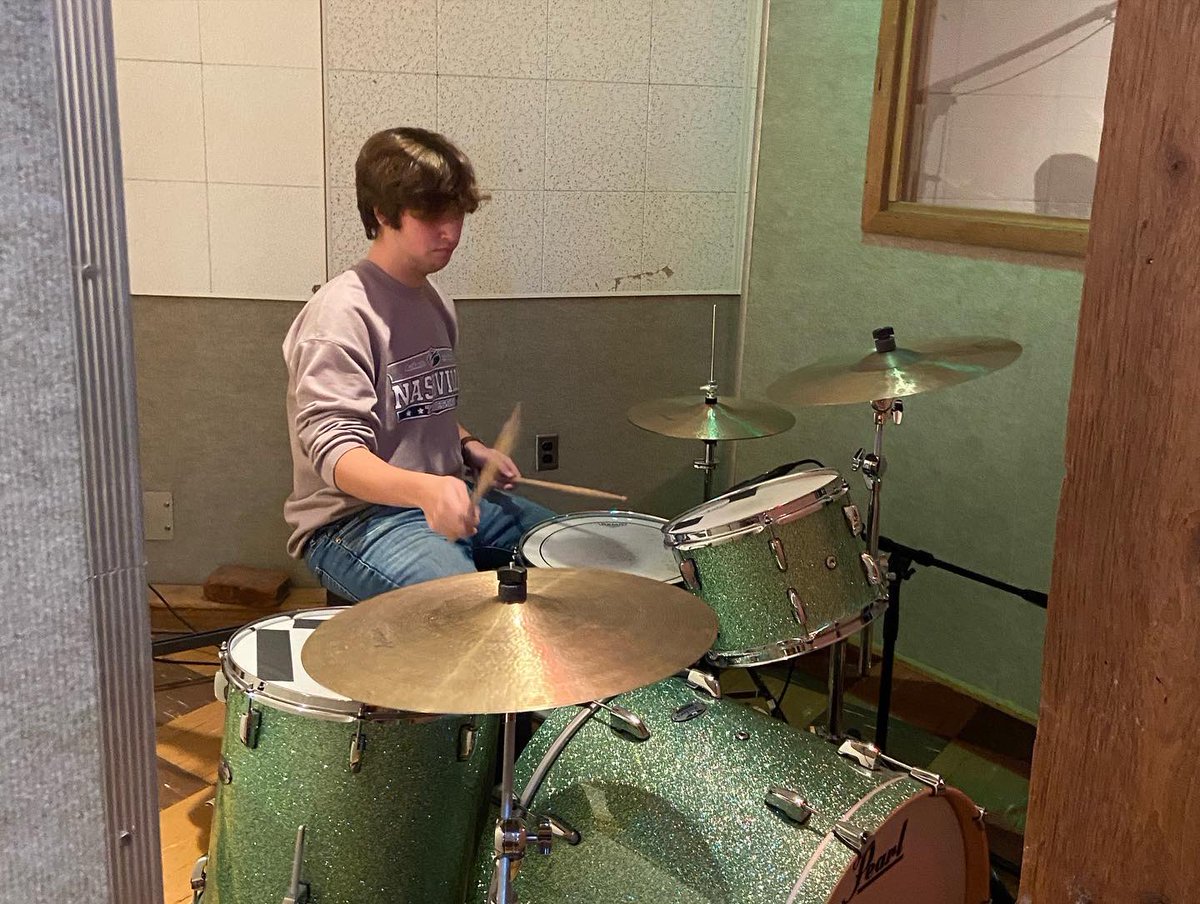 EdgeChoirs's tweet photo. Choraliers got to record at the historical RCA Studio B in Nashville. https://t.co/2G0wQ5ocQ1