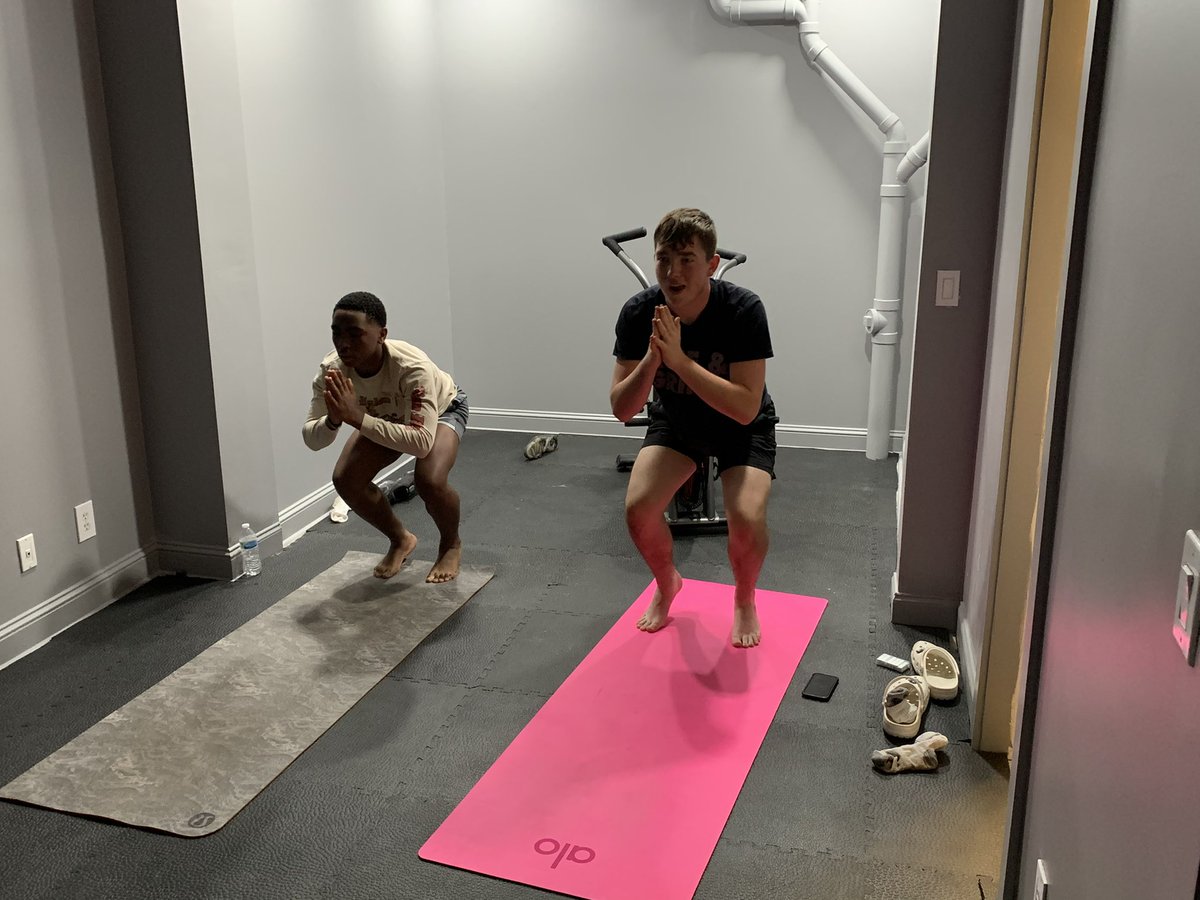 Primetimekev1's tweet photo. Working on that yoga with @sea_mitch7 https://t.co/7w3Q784T3S