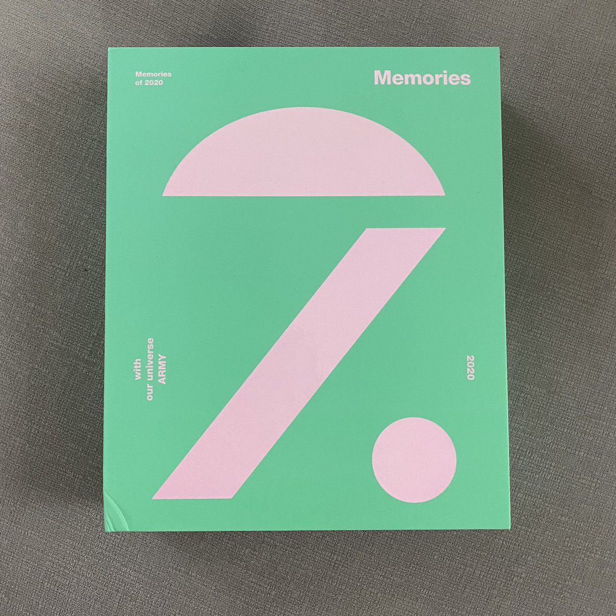 kindertae's tweet photo. [HELP RT]

WTS memo 2018, 2019, 2020 fullset no pc good condition, minimal defect

✅ready ina
✅condi by dm
✅offer

tags want to sell wts memories of 2018 memories of 2019 memories of 2020 https://t.co/UgnYjcOvvy