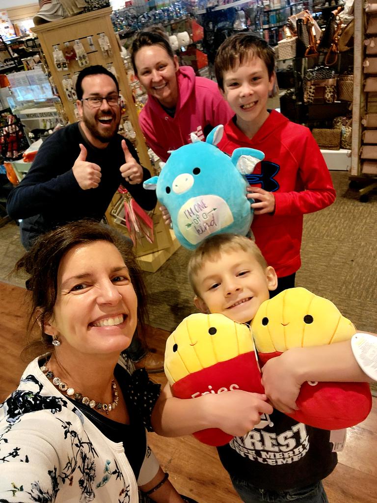 CarrieTergin's tweet photo. Best thing about the @Hallmark store today was seeing this awesome family and they picked our their favorite @squishmallows and I learned how these boys are such great helpers around the house! This calls for a #SelfiewiththeMayor! #MayorTergin #HallmarkMayor @CarriesHallmark https://t.co/xs1UljuH3h