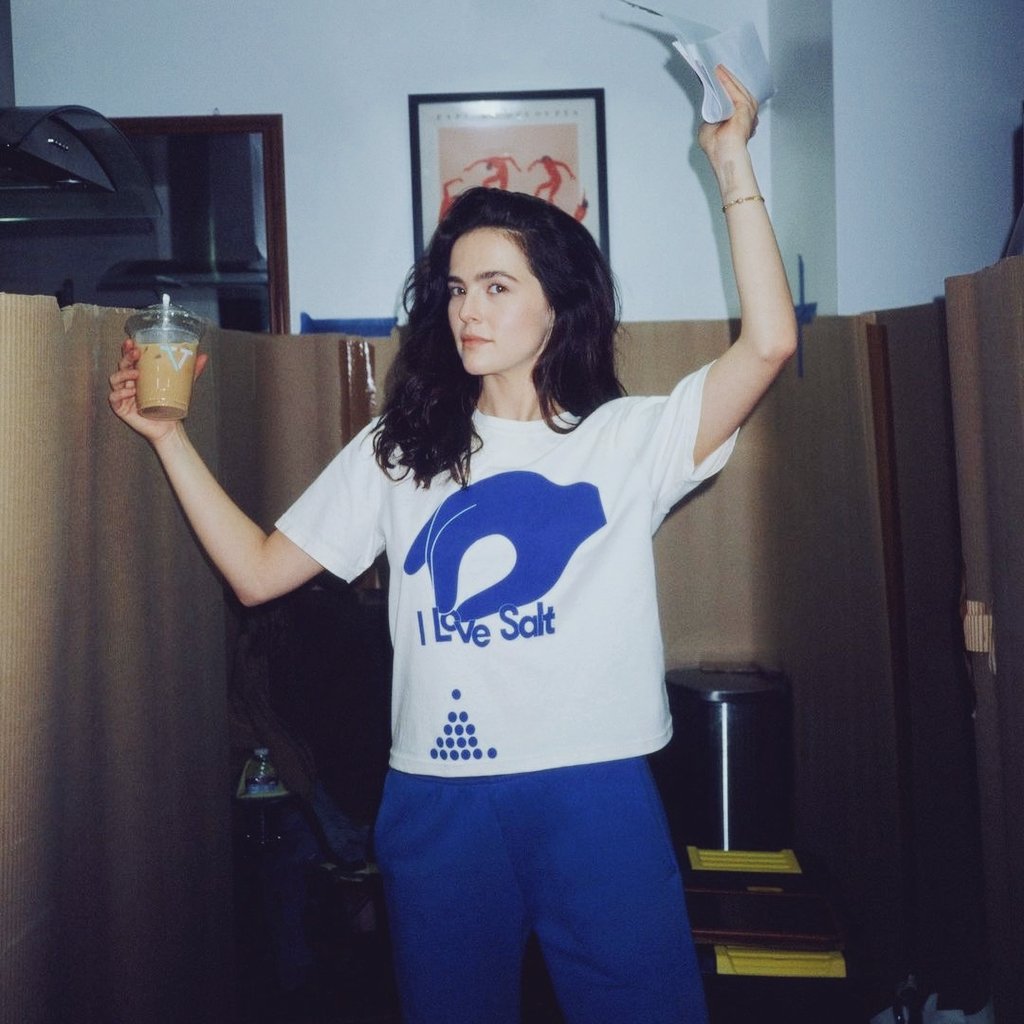 _wadarling's tweet photo. {#dsinstagram} {#dswriter}
uma Wendy o fim de semana todo em casa a base de café e surtos para escrever não quer guerra com ninguém
📸 @Johnyzinho_ https://t.co/aabBwPVfzK