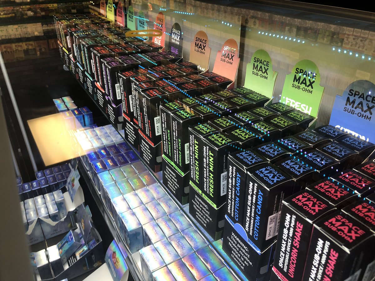 ISmokeCBD's tweet image. Space max sub-ohm 5000 puffs now available!
#space #max #spacemax #bar #smoke #shop