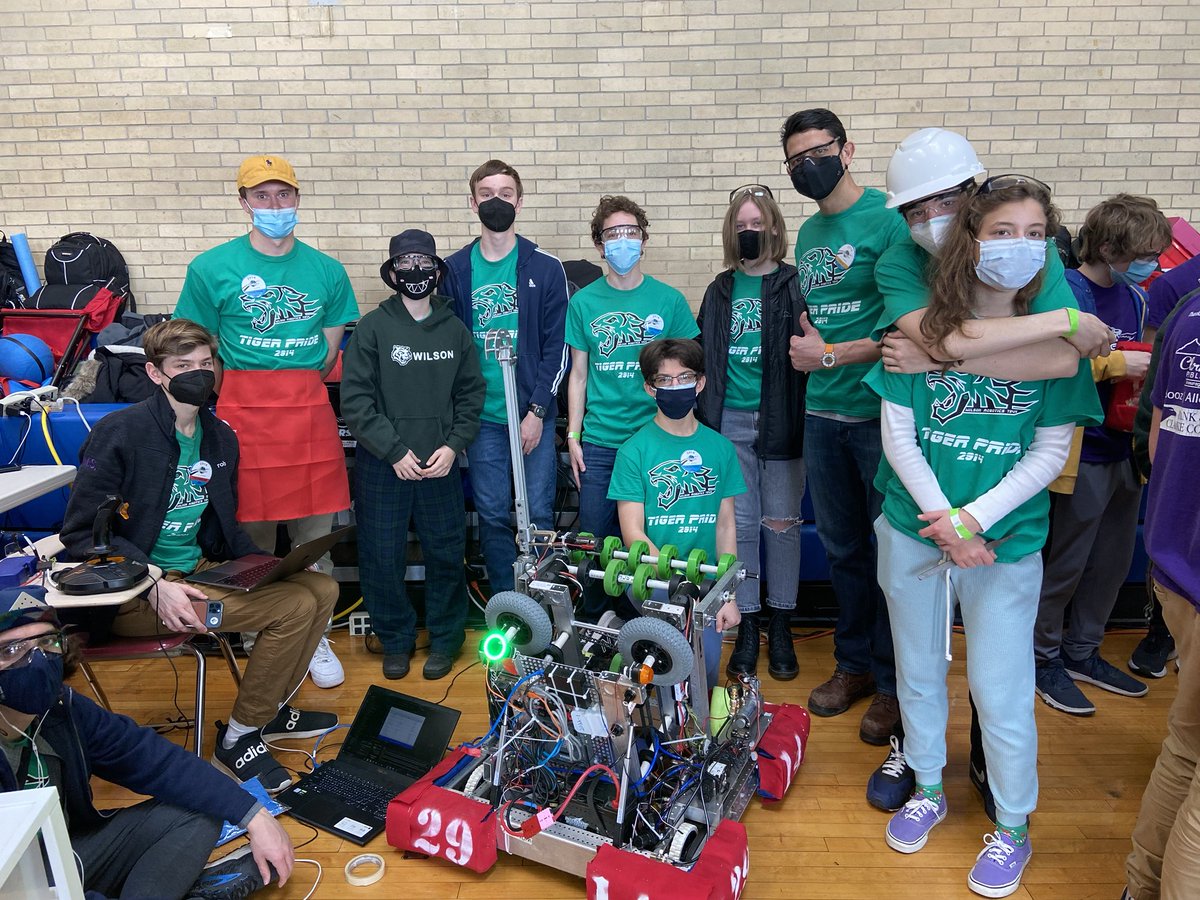 Team 2914 ready for battle!