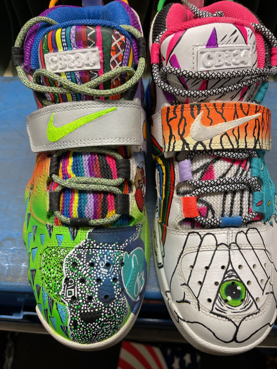 JinoCustom's tweet photo. 90's Drip - Bebe's Kids, AOL, Neon Ice Cream Barkleys! https://t.co/pomKepxw9a
