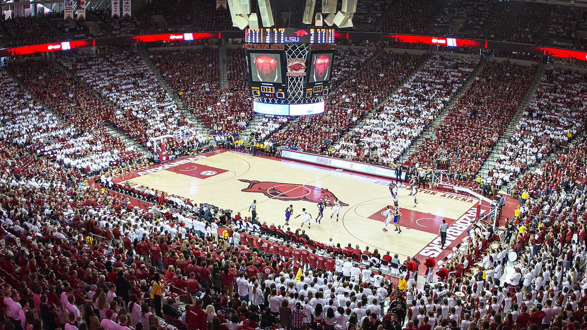 BarstoolU's tweet photo. What’s the best environment in college basketball? 
1. @BarstoolPU 
2. @BarstoolUA 
3. @WarDamnStool 
4. @BarstoolUK 
5. Other? ⬇️ https://t.co/ypB4RyB5gi