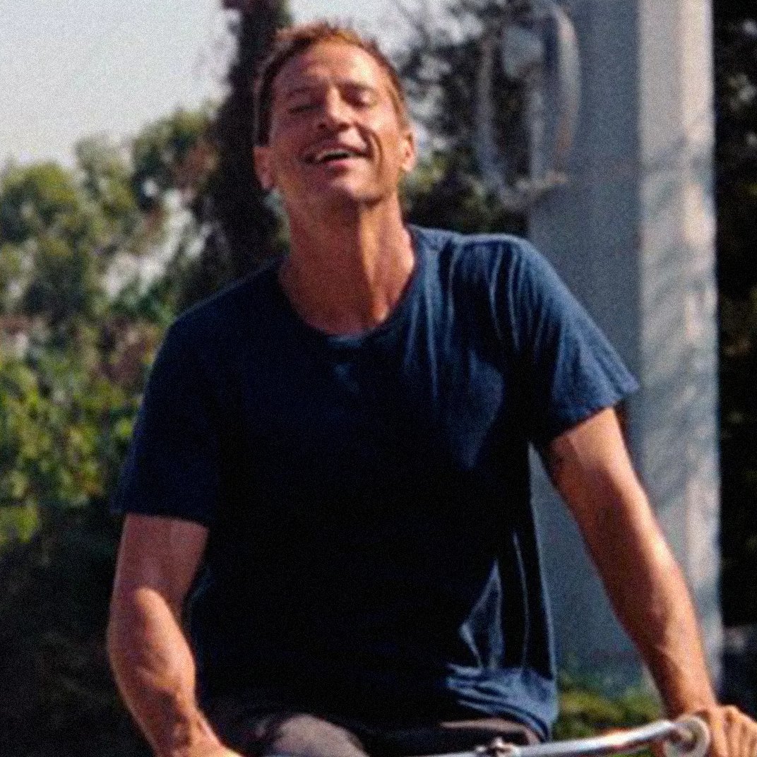 2 for 2 🏆 Taylour Paige and Simon Rex win Best Female Lead and Male Lead at the #SpiritAwards

And congratulations to *the* Best Editor Joi McMillon on her win for #Zola