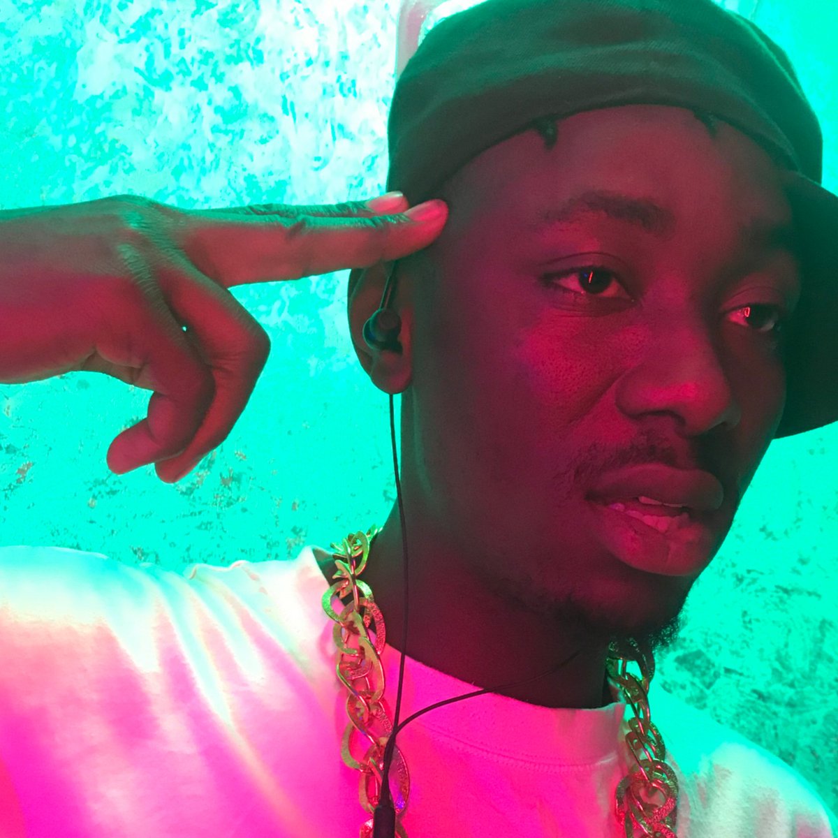 Hi  fans I'm back on Twitter after a very long time.