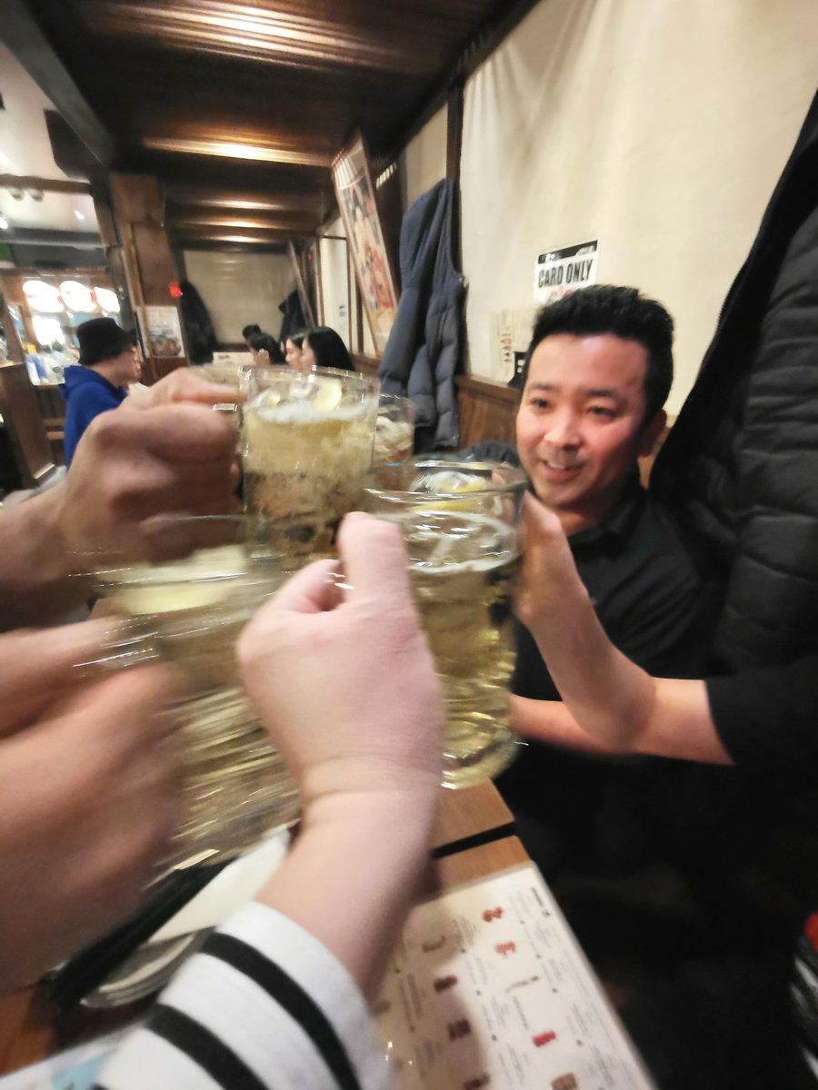 MoVernie's tweet photo. Yes, you are welcome to stare at these juicy, tender Japanese skewers #zakkushioncarlton.
Kampai!
Bottle Service with a bottle of #JackDaniels.
#buddysbirthday #buddyforlife #buddy #Friends #Zakkushi https://t.co/cc5dA1n80p