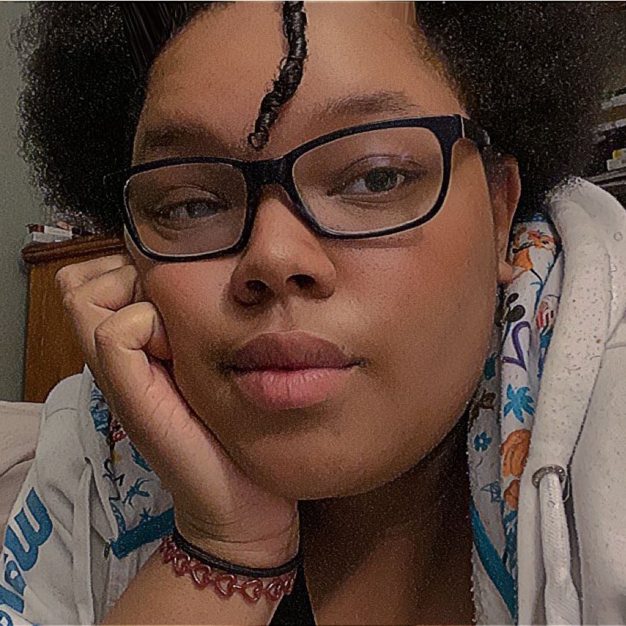 theemoodygirl's tweet photo. happy melanin march ig https://t.co/RQPtiaWNbL