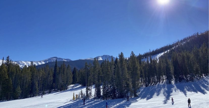 Thanks to the convergent movement of tectonic plates, i’m able to ski and race on gorgeous mountains like this one! <a href="/franklinlorax/">APES Project Lorax</a> #apesland