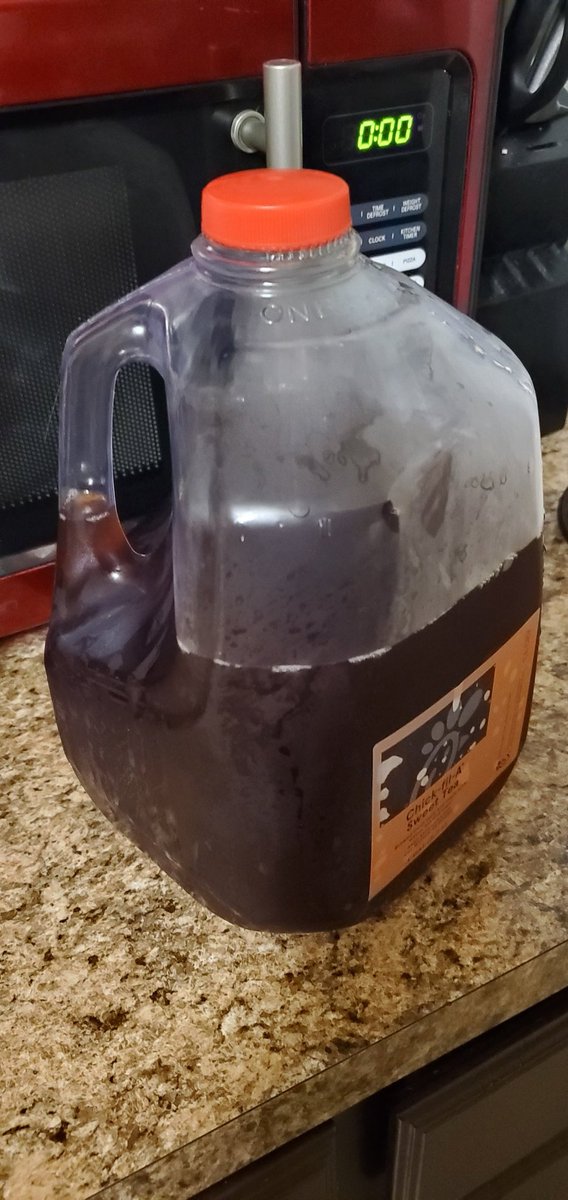 ByteOfOrange's tweet photo. Idk the question, but a gallon of Chick-fil-A sweet tea is the answer https://t.co/W5DTX3FNLm