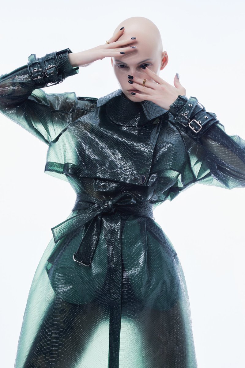 Shanghai Fashion Week tweet media