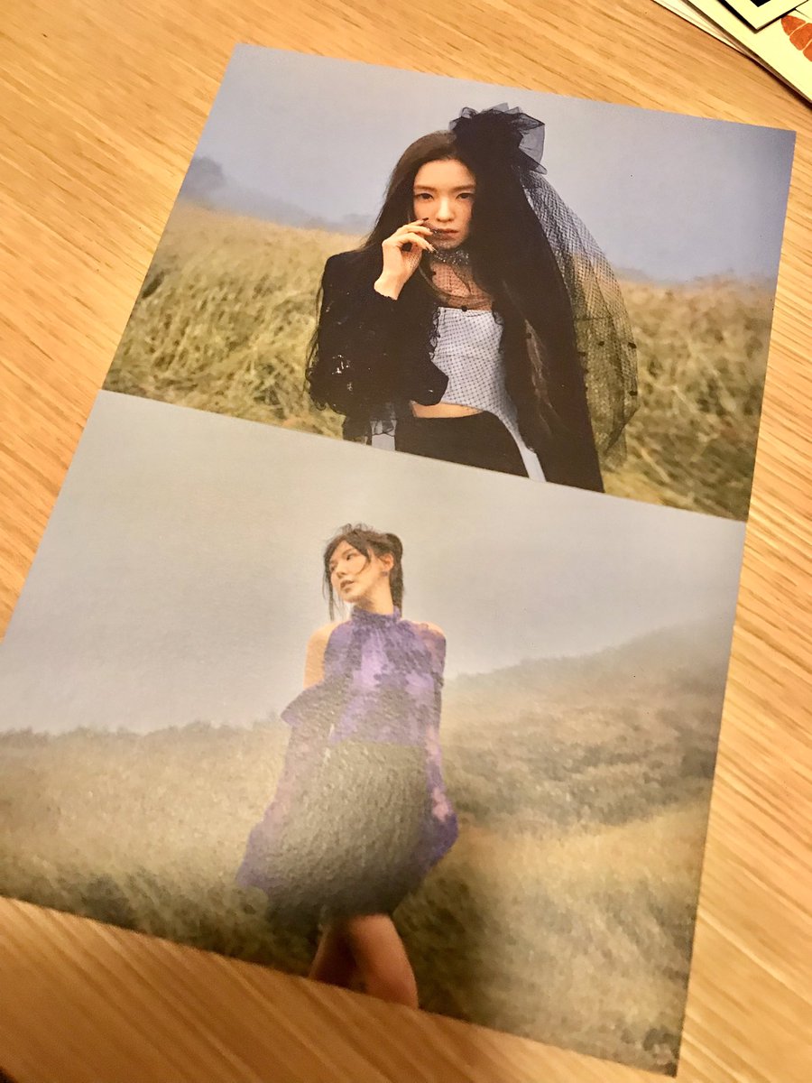 365_icecream's tweet photo. 【拡散希望】
#RedVelvet #Queendom #交換
写真の
#GirlsVersion
#QueensVersion
どれでも
#JOY ちゃんと交換希望です。
郵送にて。
リプDMお待ちしております❗️
#トレカ交換
#RedVelvetQueendom https://t.co/jOMchOHTO7