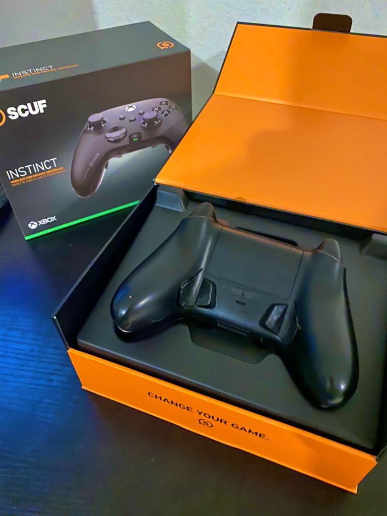 Feeling generous lately, so I've decided to do a giveaway for a scuf instinct controller since I've only used it twice and not planning on using it again. if you want to enter the giveaway you need to like &amp; retweet this tweet and follow me and my organizations <a href="/WichitaWolvesGG/">Wichita Wolves</a>