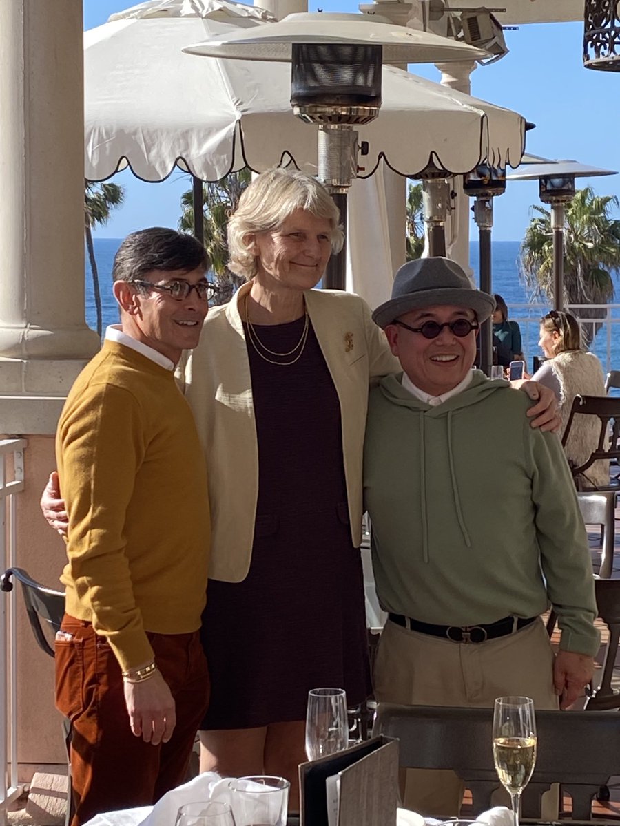 Thanks ⁦<a href="/ehbvassar/">Elizabeth Bradley</a>⁩ for your quick stop in LaJolla and visit with San Diego area @vassar alums. ⁦<a href="/KevinTerryLee/">Kevin Terry Lee</a>⁩ ⁦<a href="/FritzFriedman/">Fritz Friedman</a>⁩ ⁦<a href="/Vassar/">Vassar College</a>ClubSD⁩