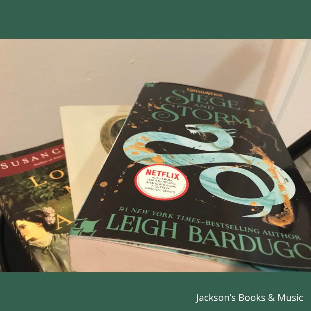jxbooksandmusic's tweet image. What are your feelings about color-coordinated bookshelves?

This is my post for the green book stack bookstagram challenge!

I don’t have very many green books, as you can see, but all three happen to be ones I loved!

#bookstackchallenge #leighbardugo #LouisaMayAlcott