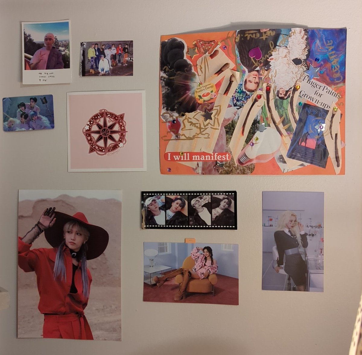 straylovestays's tweet photo. Just me and my jype babes corner 🥰😌 (ft. Txt and my vision board ✨) https://t.co/iI0Nih89JM