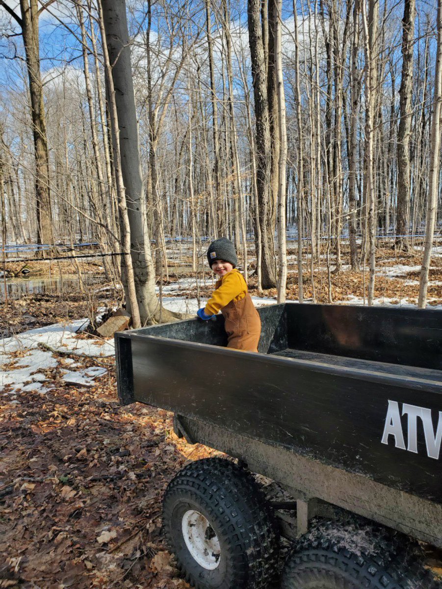 1301WFD's tweet image. Next generation ready for work fixing lines #family