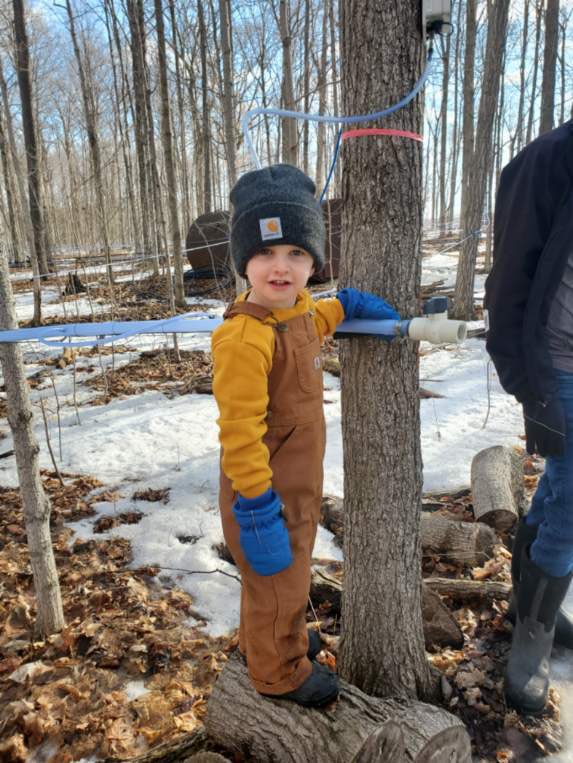 1301WFD's tweet image. Next generation ready for work fixing lines #family