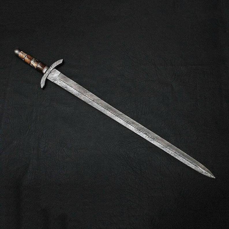 handiblade's tweet photo. Shop Now๐
https://t.co/WYavZJ6Rrl
#USA #swordlover #damascus #handmade #sword #usasale #handicraft https://t.co/pCFwwbQ7vY
