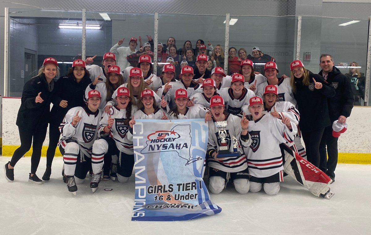 BishopKearneyHS's tweet photo. STATE CHAMPS!!! BK U16 girls hockey captures state title and advances to the USA Hockey National Championship! Congratulations to the players and coaches on an amazing season! #BKProud #Champions #DoAllThingsWell 💙🏆💙🏆 https://t.co/23ZHgt3F7t