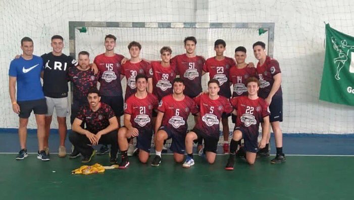 Por el lado de los caballeros, Villa Modelo superó en la final por la mínima a Racing 24 a 23. Aux V. Ganadero le ganó 35 a 19 a Don Bosco RM y se quedó con el tercer puesto.