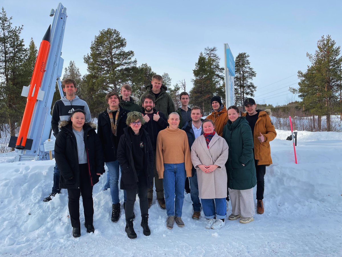 HAMMER_LTU's tweet photo. Finally we got a group picture with almost the whole team, sadly some members were missing.
HAMMER Time!
#ProjectHAMMER
#GSO https://t.co/lUpd7mUwjm