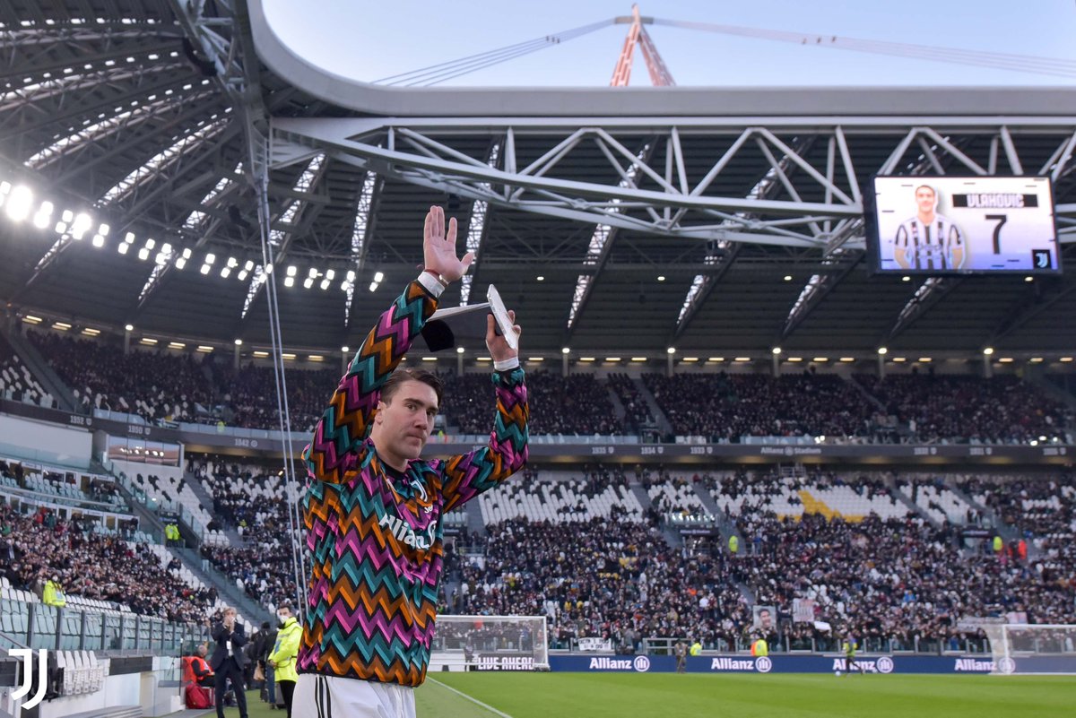 JuventusFC tweet media