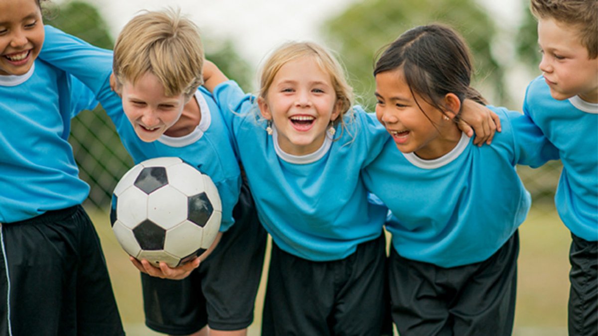 Blanchard100's tweet photo. " J'ai décidé d'être heureux parce que c'est bon pour la santé" (Voltaire) #espoir contre #morosité. #confiance et #responsabilité pour un monde meilleur #sport #education #technologie #Futurous #FuturEnsemble @FuturousOrg https://t.co/HYKPYoa5s6