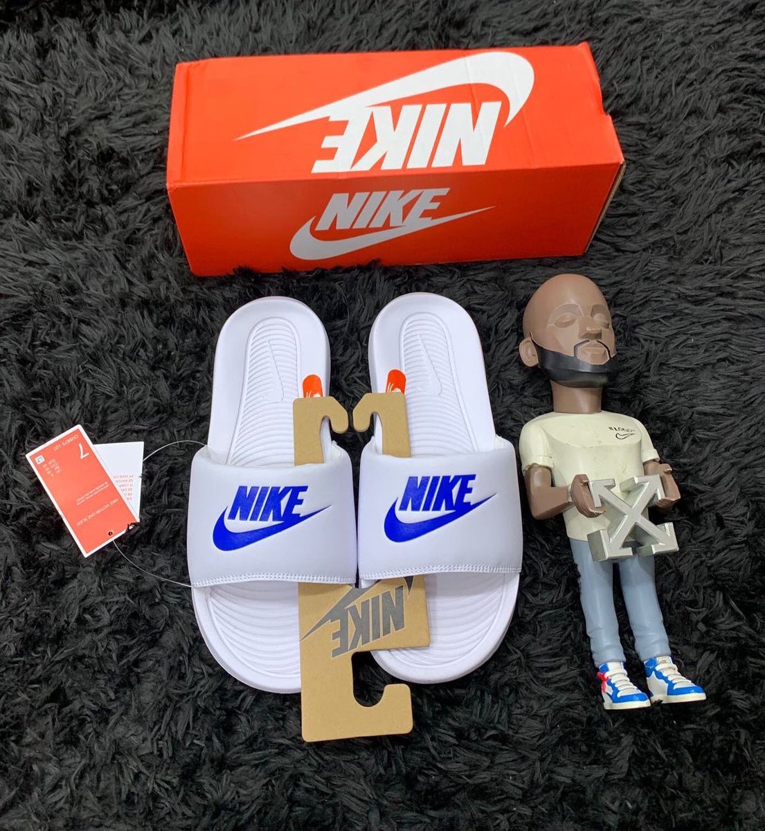 Runway69fits's tweet photo. Lit fits policy!🥶
Size: 40-45
Price: 20000 naira 
Quality guaranteed 🤝 https://t.co/E1fob0D3P4