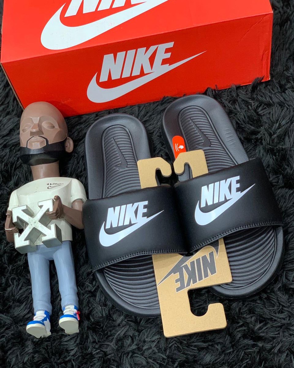Runway69fits's tweet photo. Kindly help RT! Support the hustle🙏🏾
Size: 40-45
Price: 20000 naira 
Quality guaranteed 🤝 https://t.co/l8HUalldtr