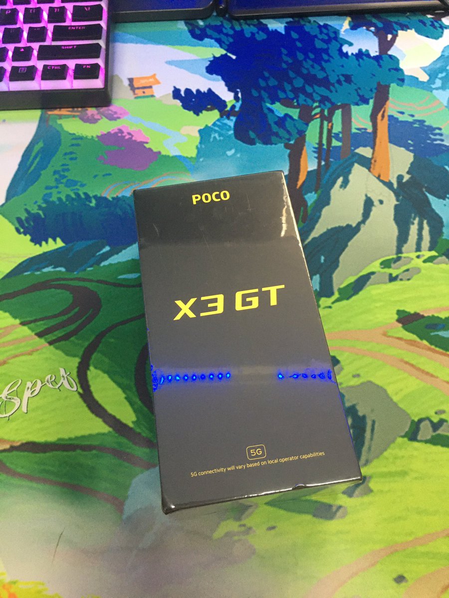 speflicious's tweet image. SELFEARNED FINALLY A BETTER PHONE