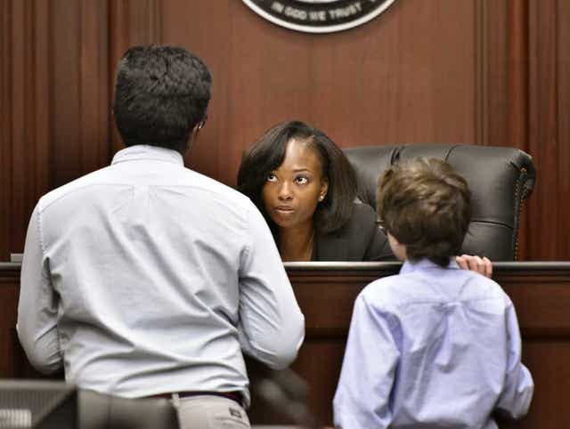 JuvenileCrime's tweet photo. Office of the State Attorney
Fourth Judicial District
         "PRE-ARREST"

TEEN COURT Diversion Program
in Duval County, FL.
https://t.co/B8zecWbCBh

100+ of our @JuvenileCrime Diversion Programs are Pre-Arrest or Pending Arrest (or charge).
#JuvenileJustice #JusticeMatters https://t.co/jeThHqOlN6