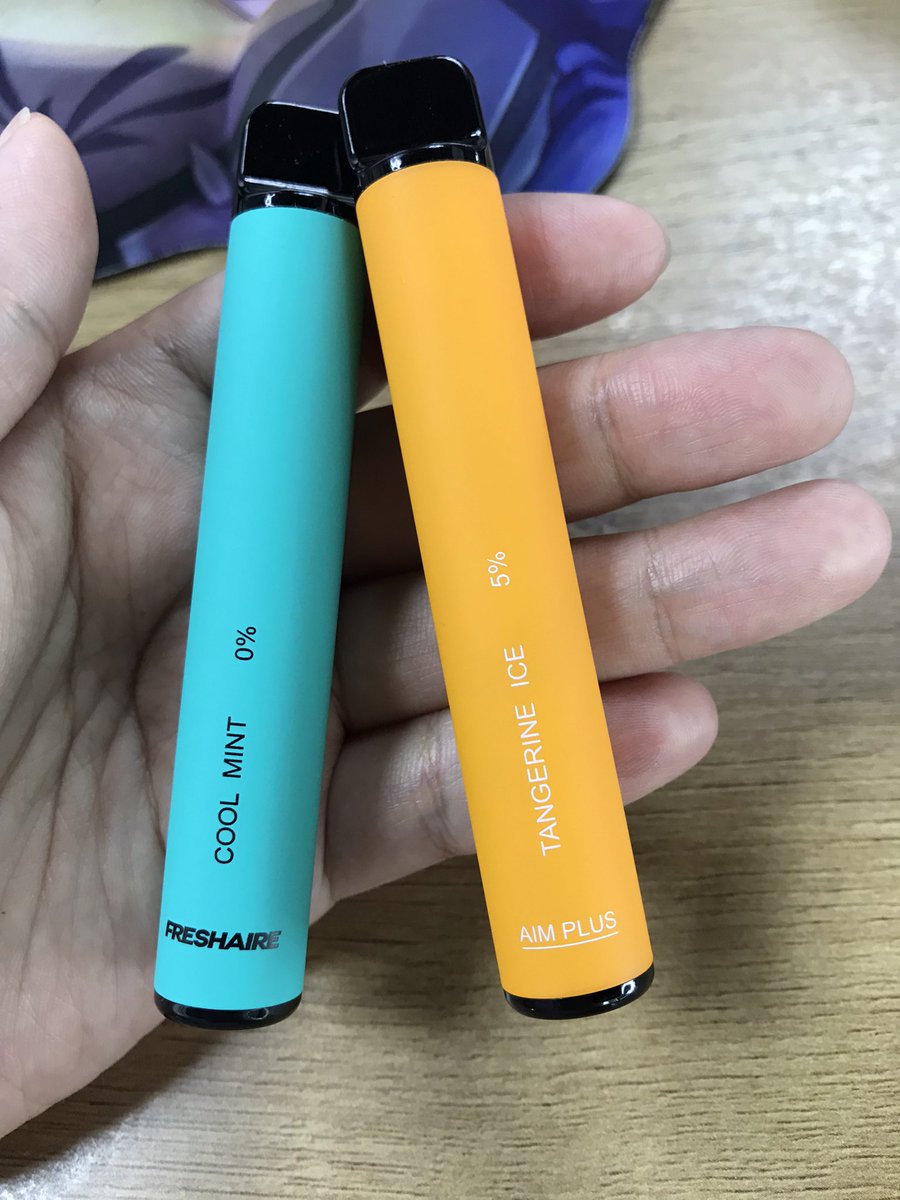 LULAvapeStore's tweet photo. We have three types of disposable vape with 0%,2%,5% nicotine content. I tried the 0% nicotine product, maybe it’s more suitable for people like me who are less dependent on cigarettes.
#vape #vapelife #quitesmoke #ecig https://t.co/WyuTfKgh4V